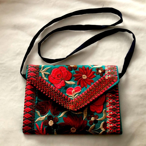 NWOT embroidered bag - Picture 1 of 5